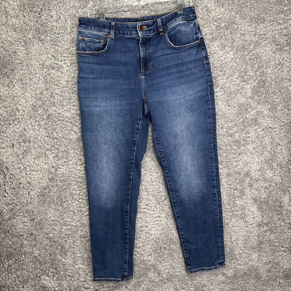 Talbots Everyday Relaxed Jeans Size 8 Stretch Classic Denim Medium/ Dark Wash